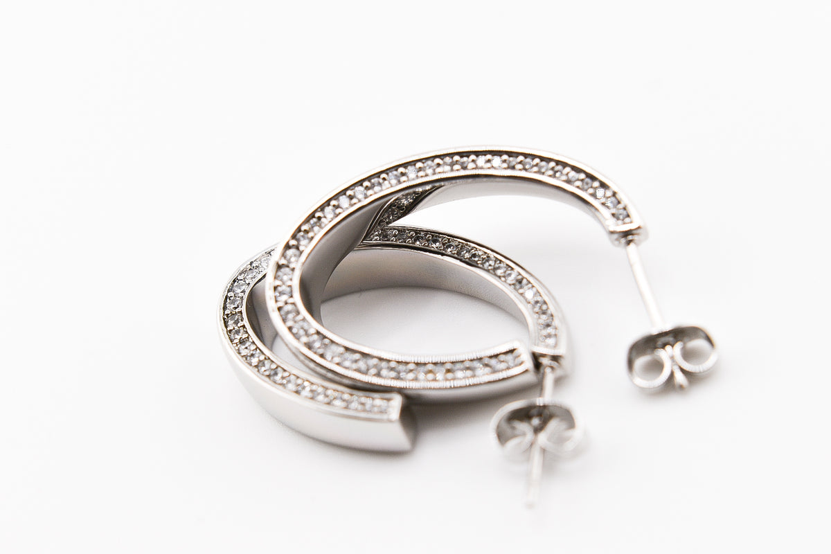 Celeste Curve Hoops